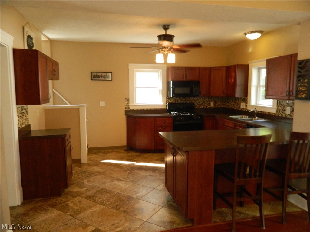 John E Ensigns Lakewood - Residential