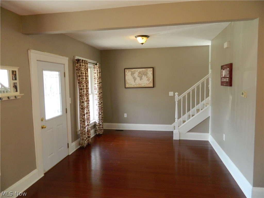 John E Ensigns Lakewood - Residential