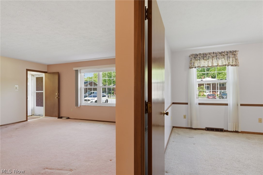 Manor House Condos - Residential
