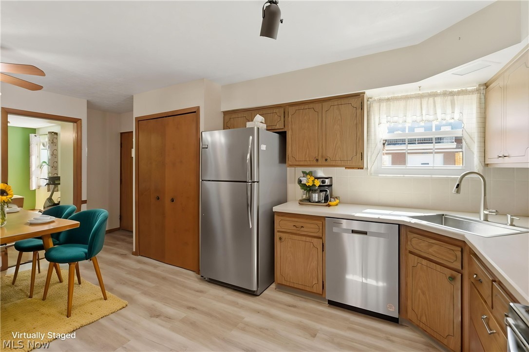 Manor House Condos - Residential