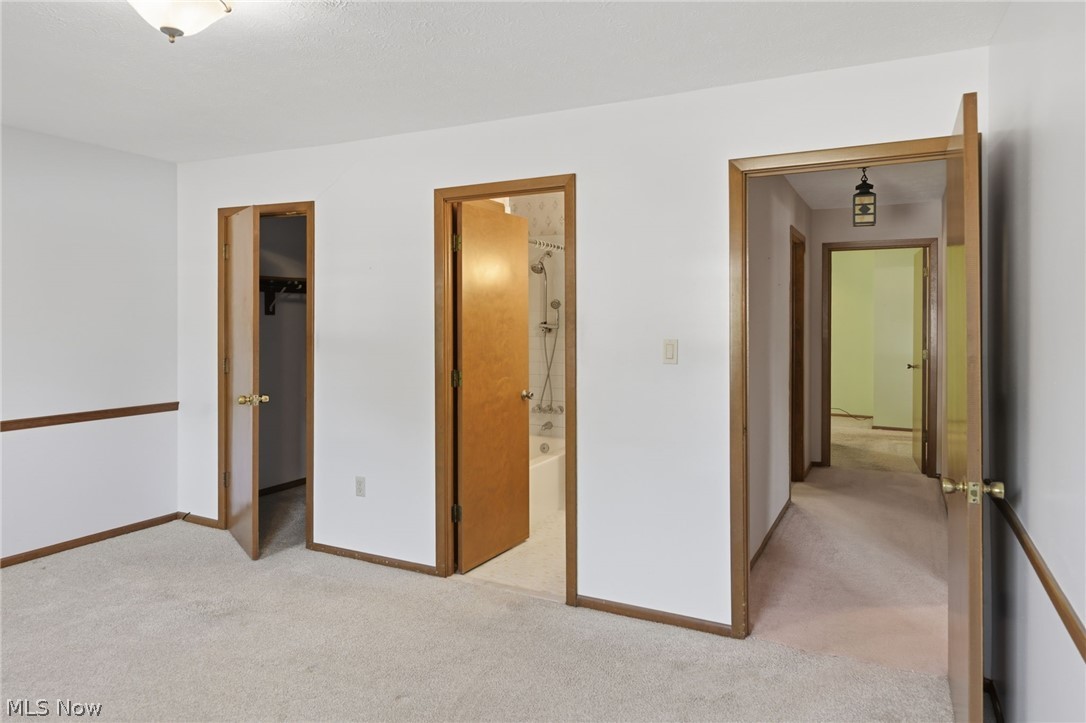 Manor House Condos - Residential