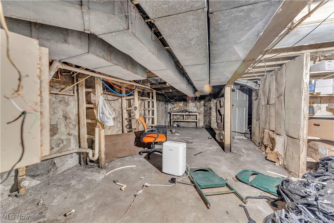 Meyer Wageman & Thomas - Commercial Sale