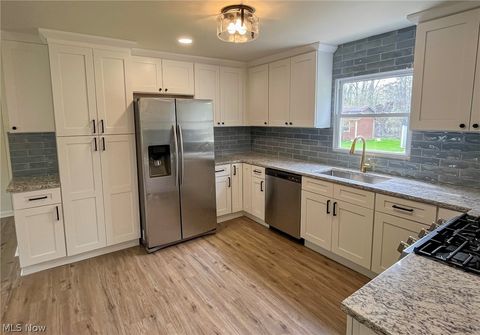 Tiny photo for 42009 Adelbert Street, Elyria, OH 44035 (MLS # 5203218)