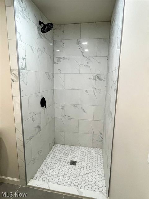 Tiny photo for 42009 Adelbert Street, Elyria, OH 44035 (MLS # 5203218)