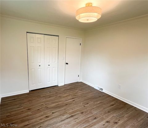 Tiny photo for 42009 Adelbert Street, Elyria, OH 44035 (MLS # 5203218)