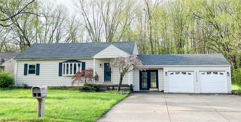 Homes For Sale - 42009 Adelbert Street<br/> Elyria, OH 44035