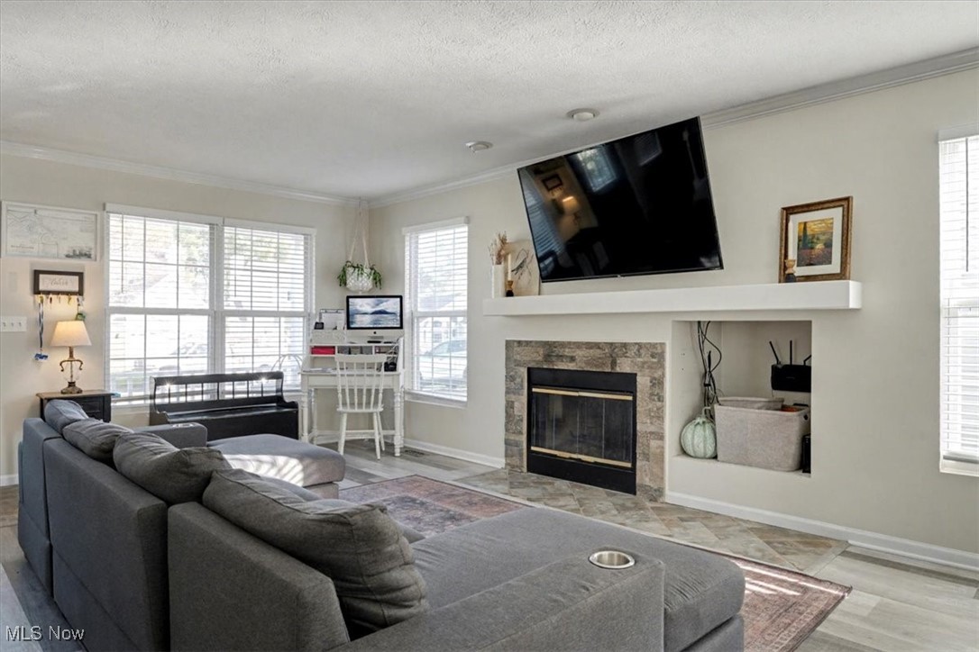 The Woods of Burlington - Residential