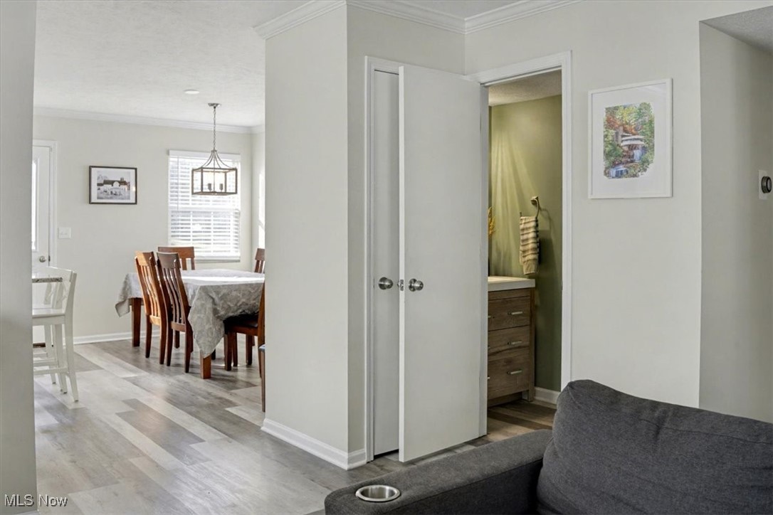 The Woods of Burlington - Residential