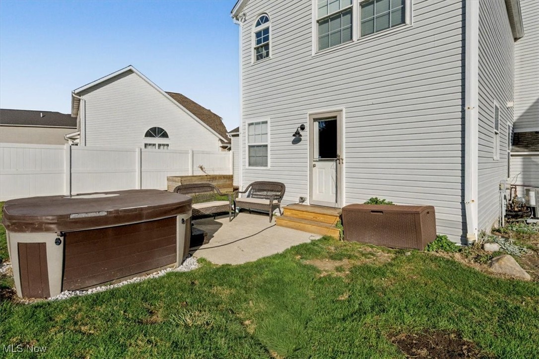 The Woods of Burlington - Residential