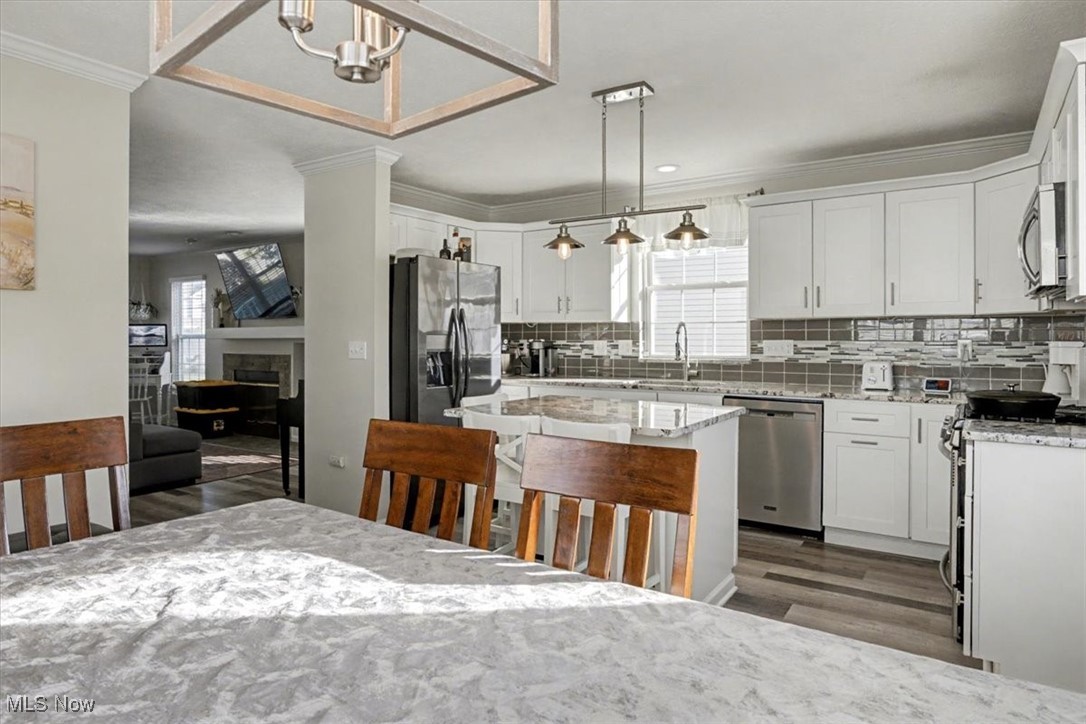 The Woods of Burlington - Residential