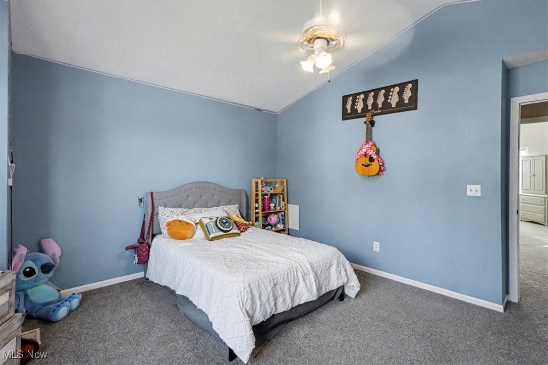 The Woods of Burlington - Residential