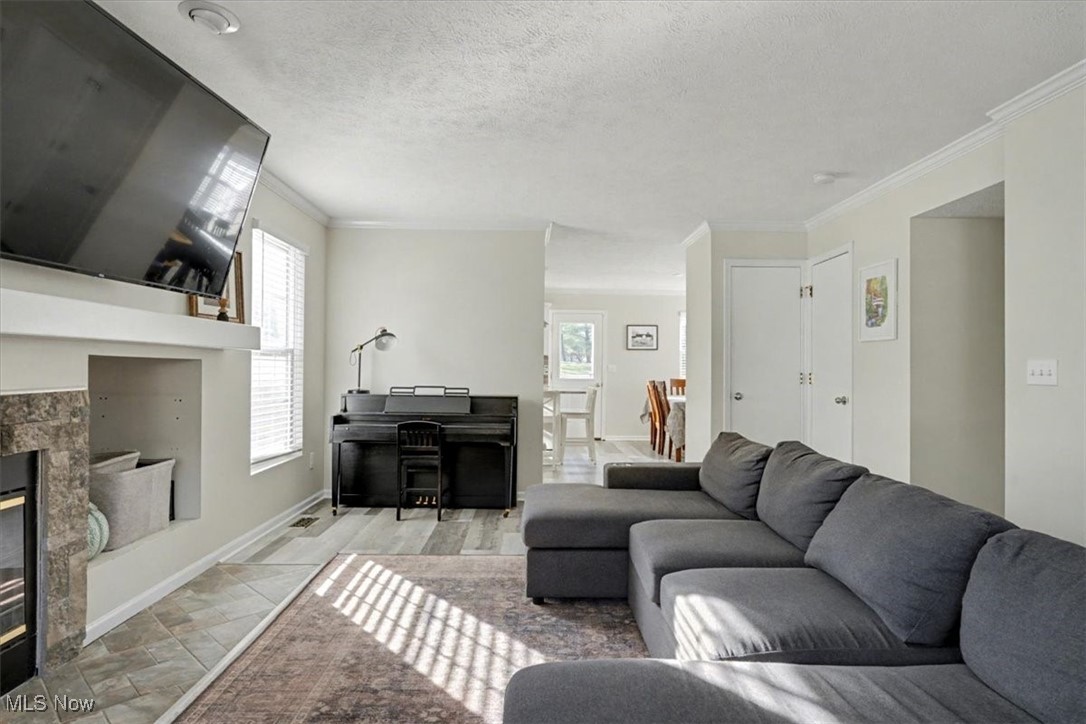 The Woods of Burlington - Residential