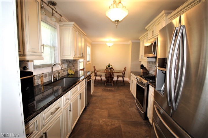 Myler Park - Residential