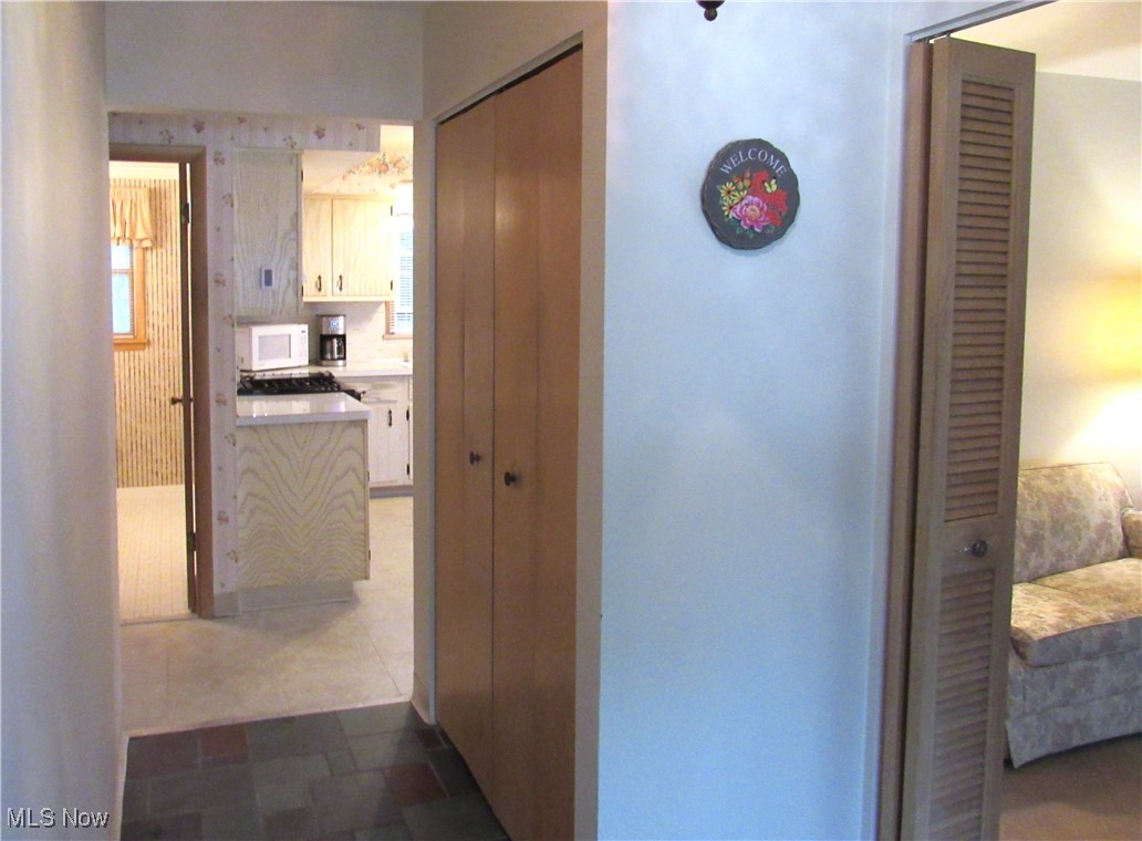 Shar-Bon 04 - Residential