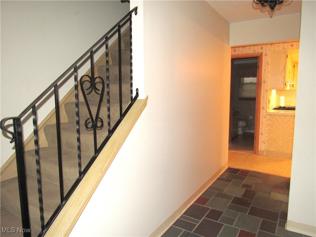 Shar-Bon 04 - Residential