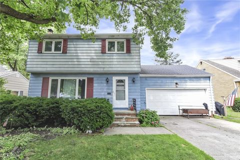 4480 W 224th Street, Fairview Park, OH 44126 - #: 5138285