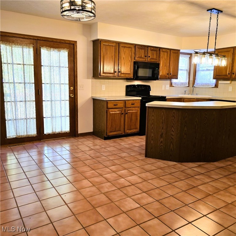 13976 W Sprague Road