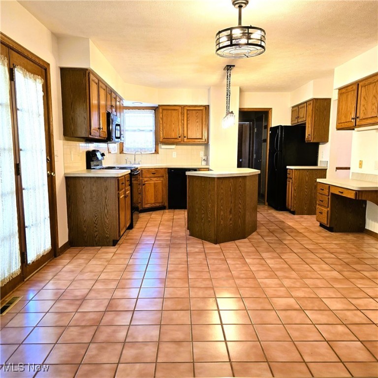 13976 W Sprague Road