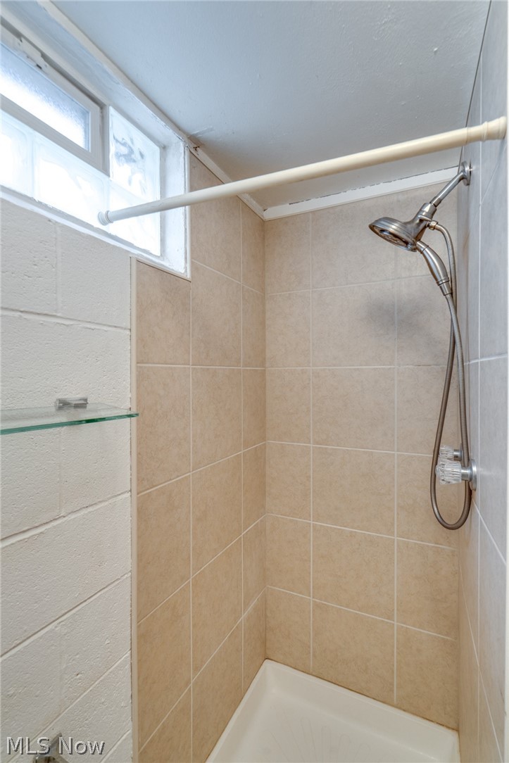 Paradise Park - Residential