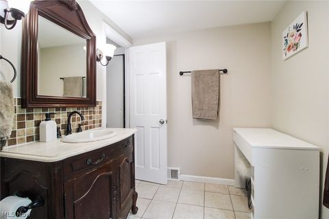 Tiny photo for 8248 Dawson Drive SE, Warren, OH 44484 (MLS # 5210705)