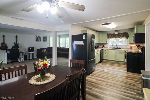 Tiny photo for 8248 Dawson Drive SE, Warren, OH 44484 (MLS # 5210705)