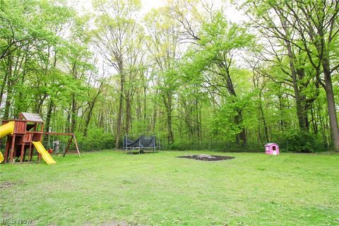 Tiny photo for 8248 Dawson Drive SE, Warren, OH 44484 (MLS # 5210705)