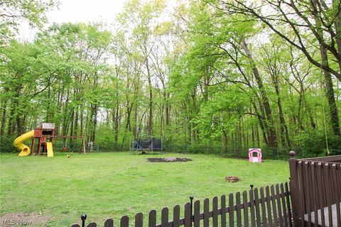 Tiny photo for 8248 Dawson Drive SE, Warren, OH 44484 (MLS # 5210705)