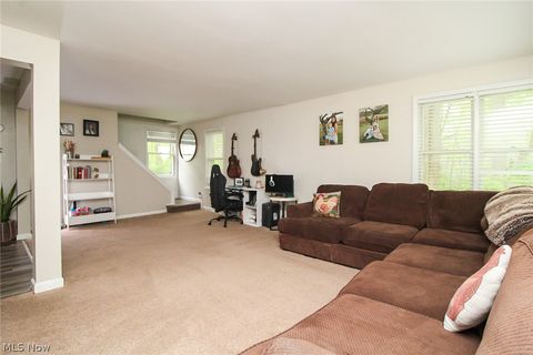 Tiny photo for 8248 Dawson Drive SE, Warren, OH 44484 (MLS # 5210705)
