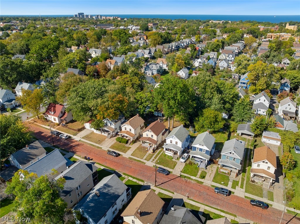 FH Elliots - Residential