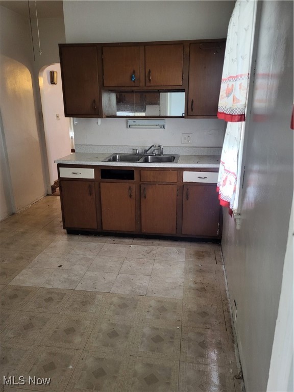 14629 Ardenall Avenue, East Cleveland, Ohio image 4