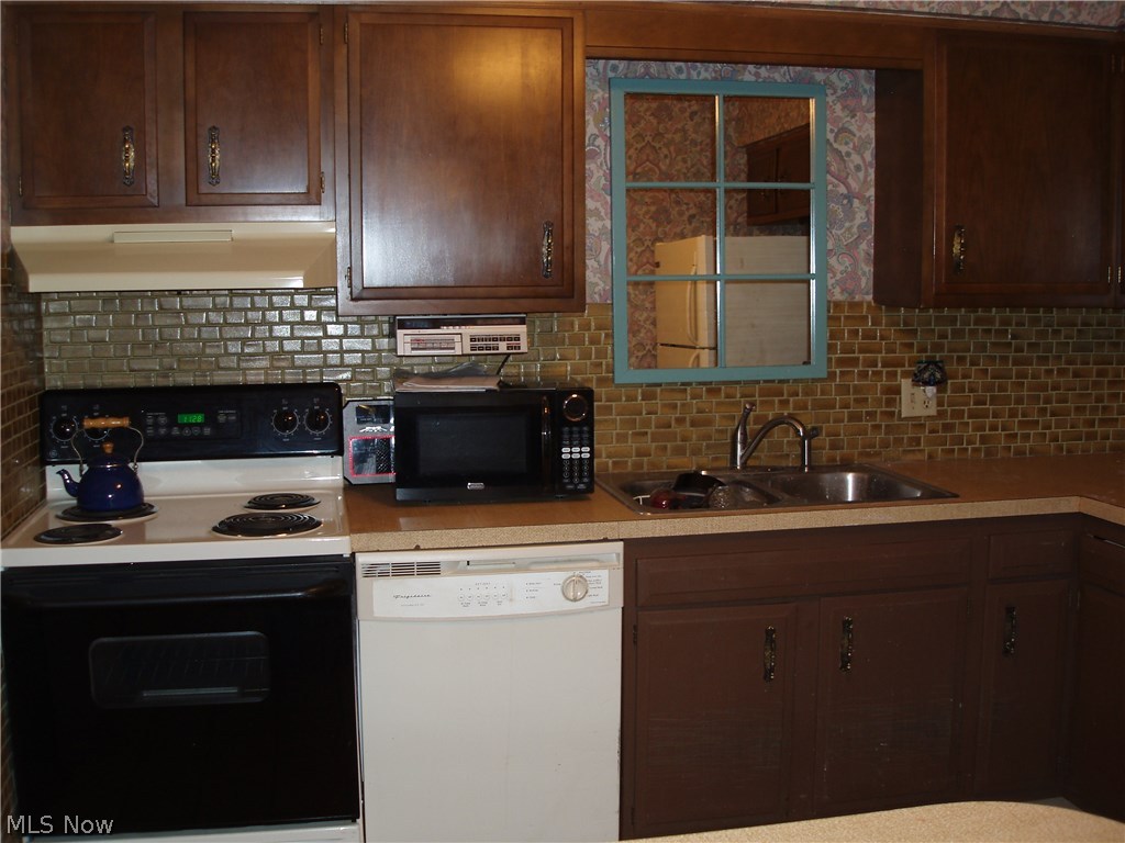 Parkway West Condo - Residential