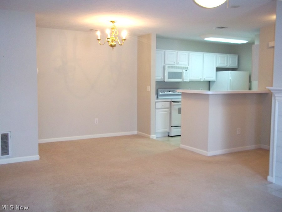 Lenox Greens Condo Ph 02 - Residential Lease