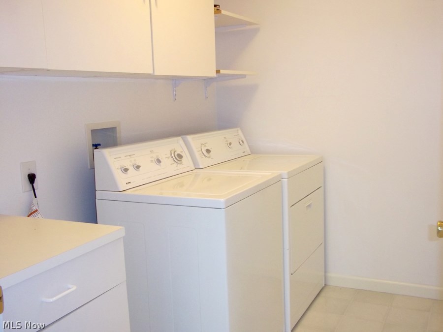 Lenox Greens Condo Ph 02 - Residential Lease