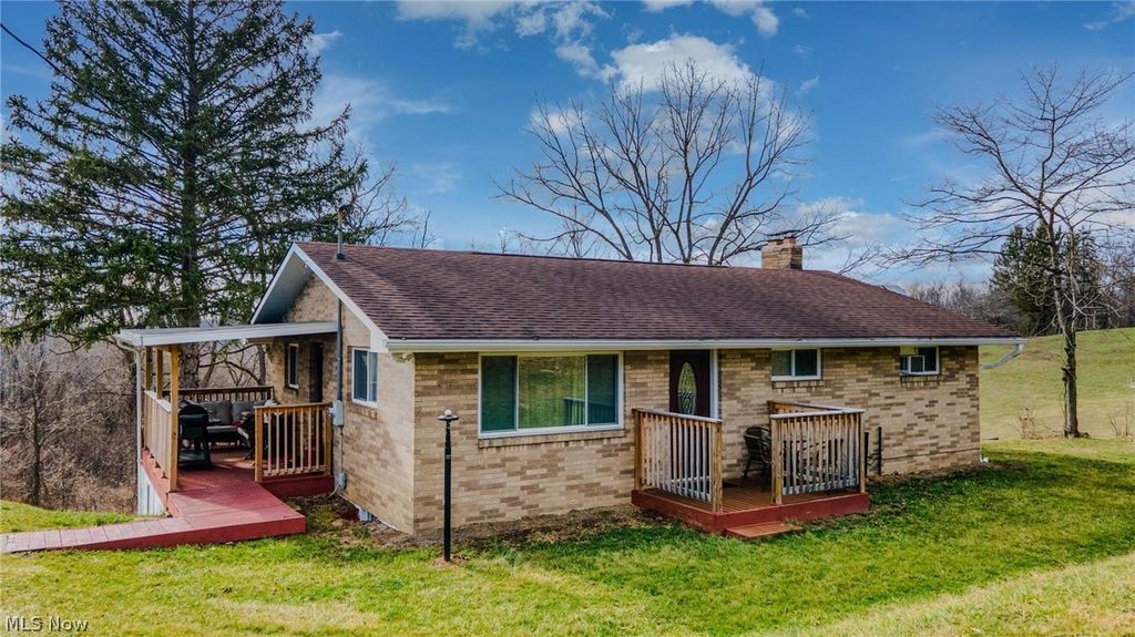 Photo of 461 TOWNSHIP ROAD 376, Toronto, OH 43964 (MLS # 5191642)