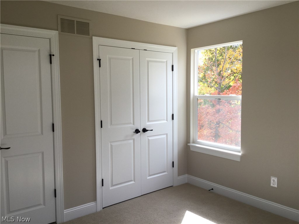 Gates Landing Sub - Residential Lease