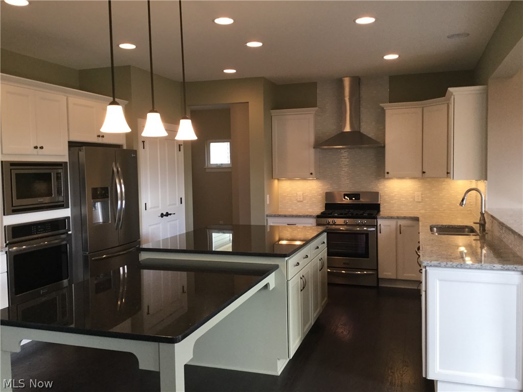 Gates Landing Sub - Residential Lease