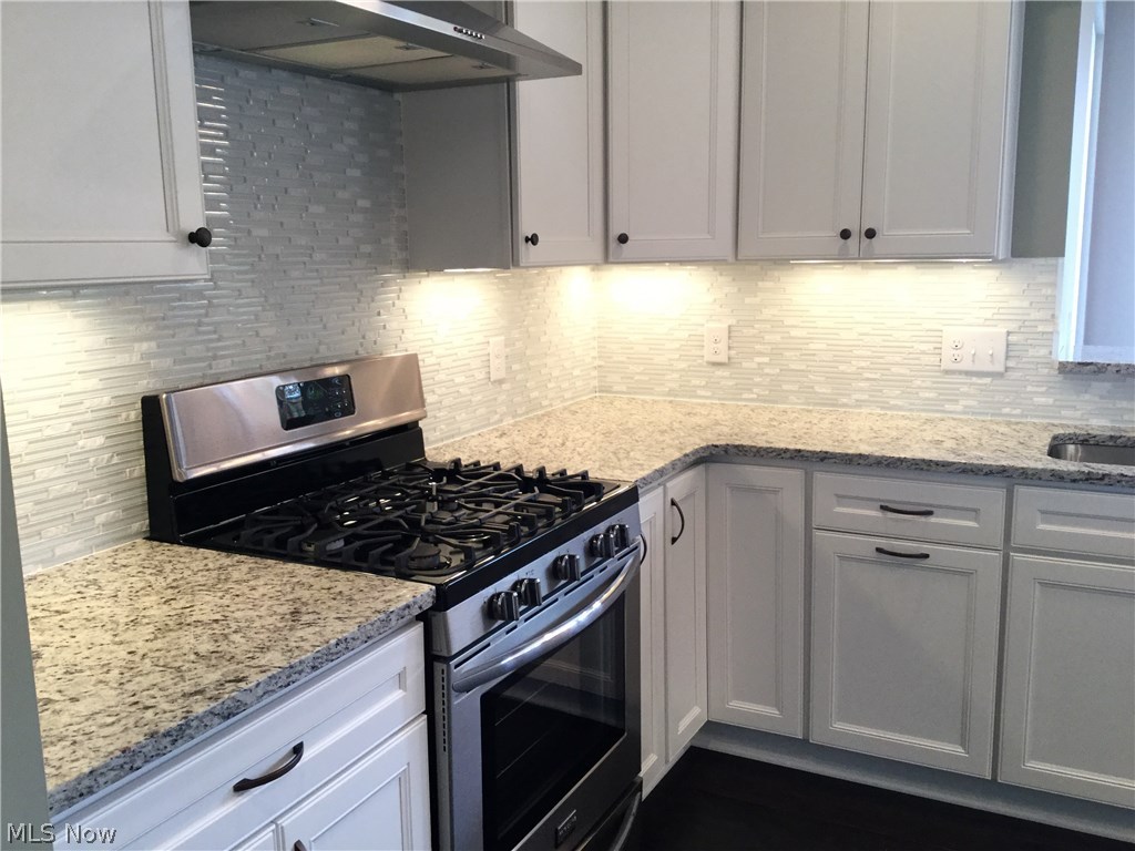 Gates Landing Sub - Residential Lease