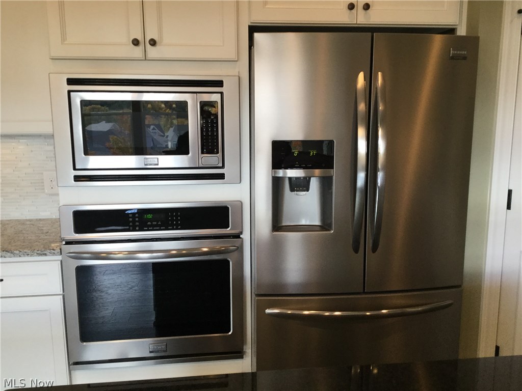 Gates Landing Sub - Residential Lease