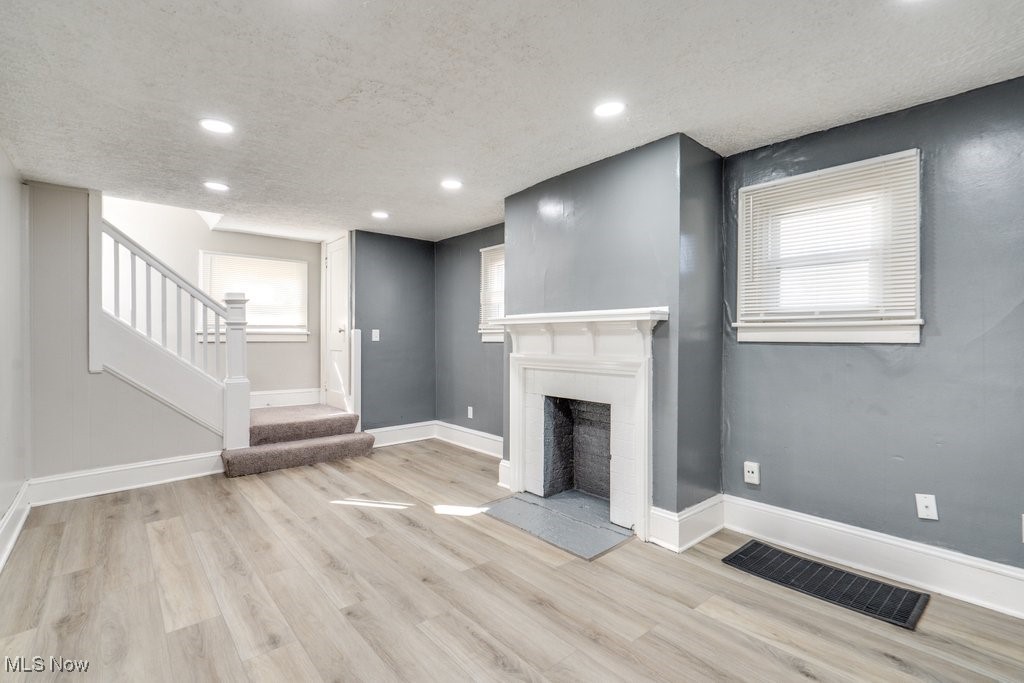 Jm & M Wylies Land - Residential Lease