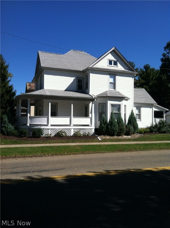 All the updates are done ! Newer Roof, Siding, Furnace, A/C, Landscaping. 4 Bed / 1.5 Bath. 2 Car Detached Garage. Nice Kitchen and Bathrooms.