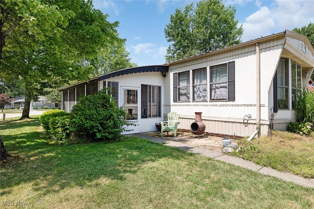 1 Overland Drive