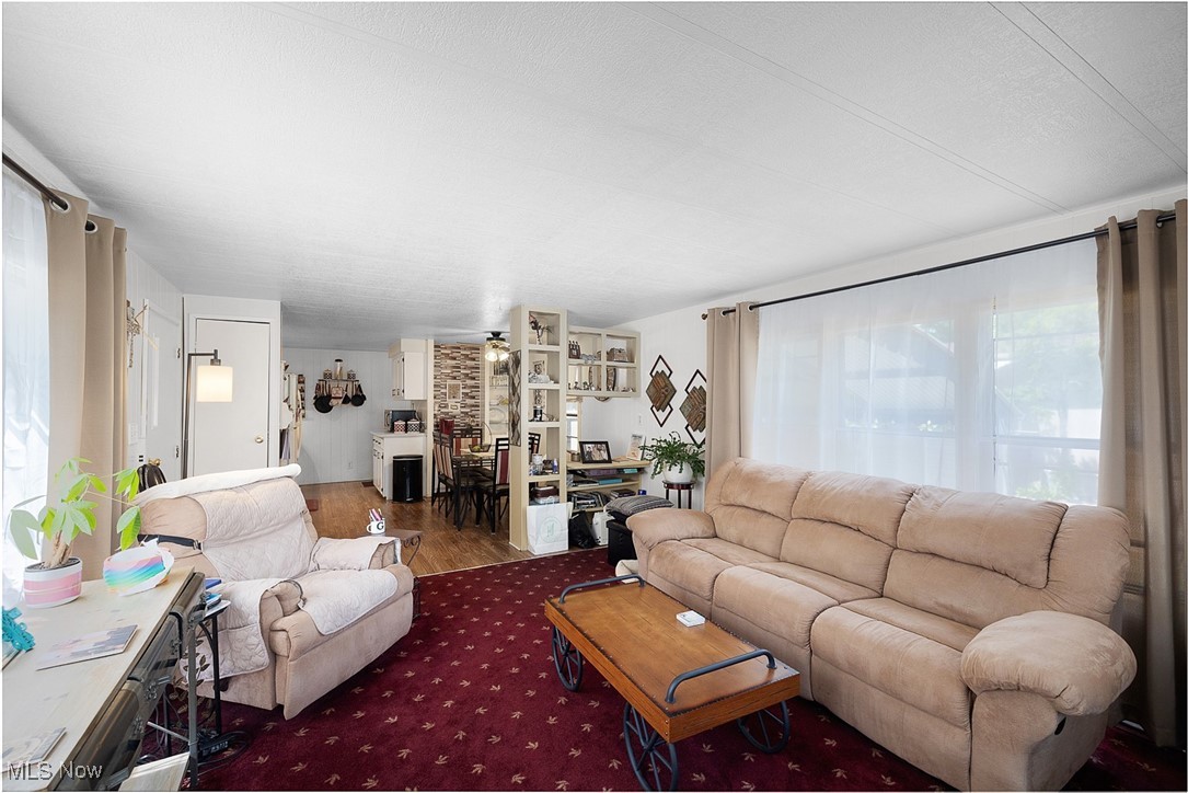 1 Overland Drive