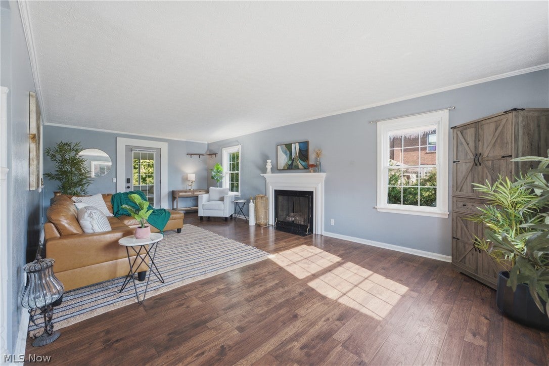 1031 3rd Street NE