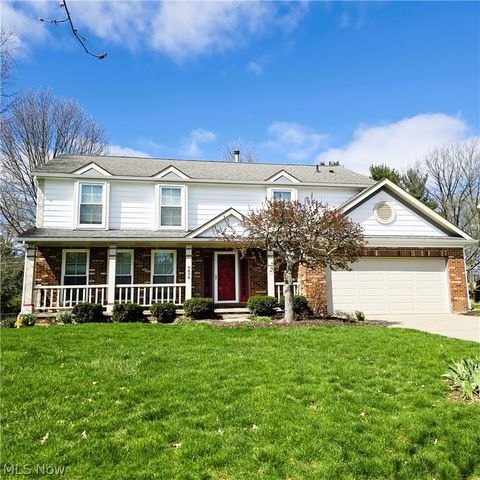 Homes For Sale - 9898 Lakeview Circle<br/> Strongsville, OH 44136