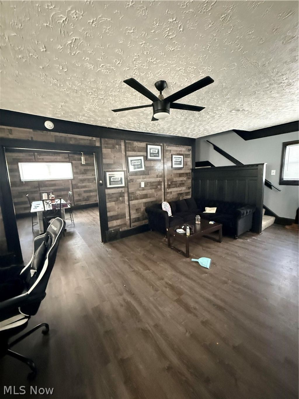 Photo of 894 W Exchange Street, Akron, OH 44302 (MLS # 5210303)