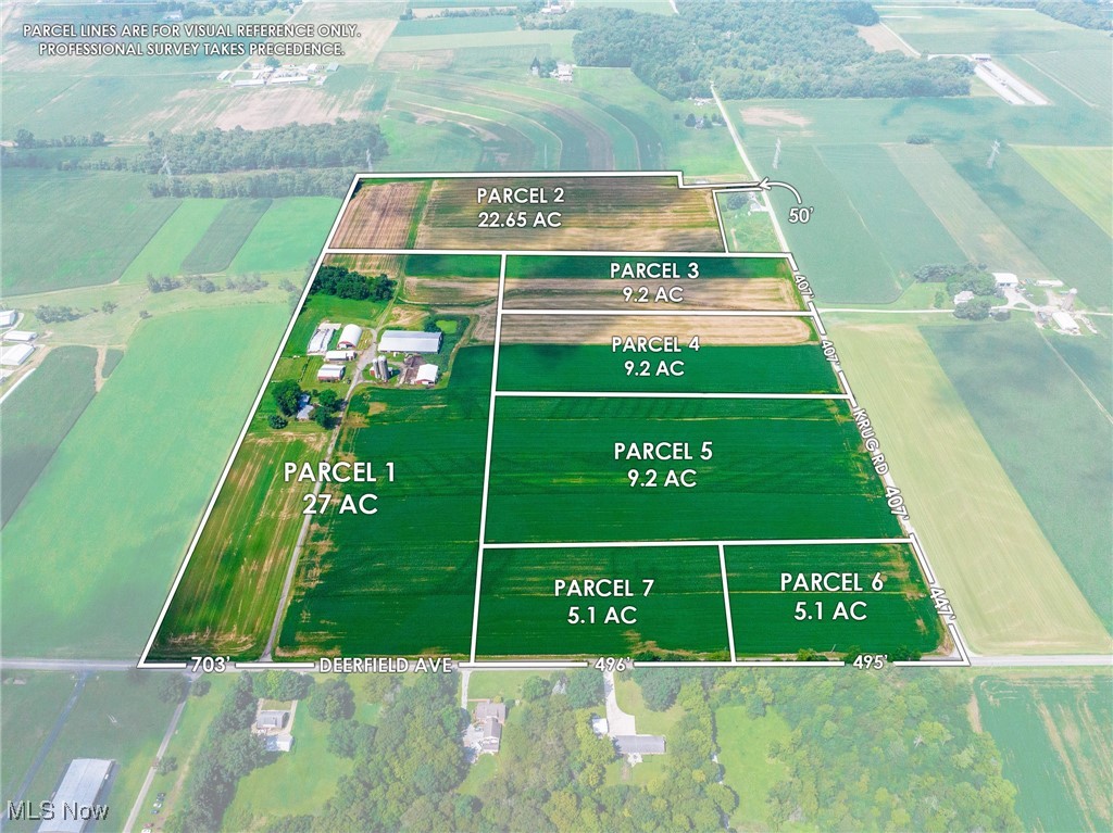 1821 Deerfield Avenue N