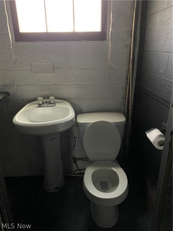 Lorain Heights 02 - Residential Lease