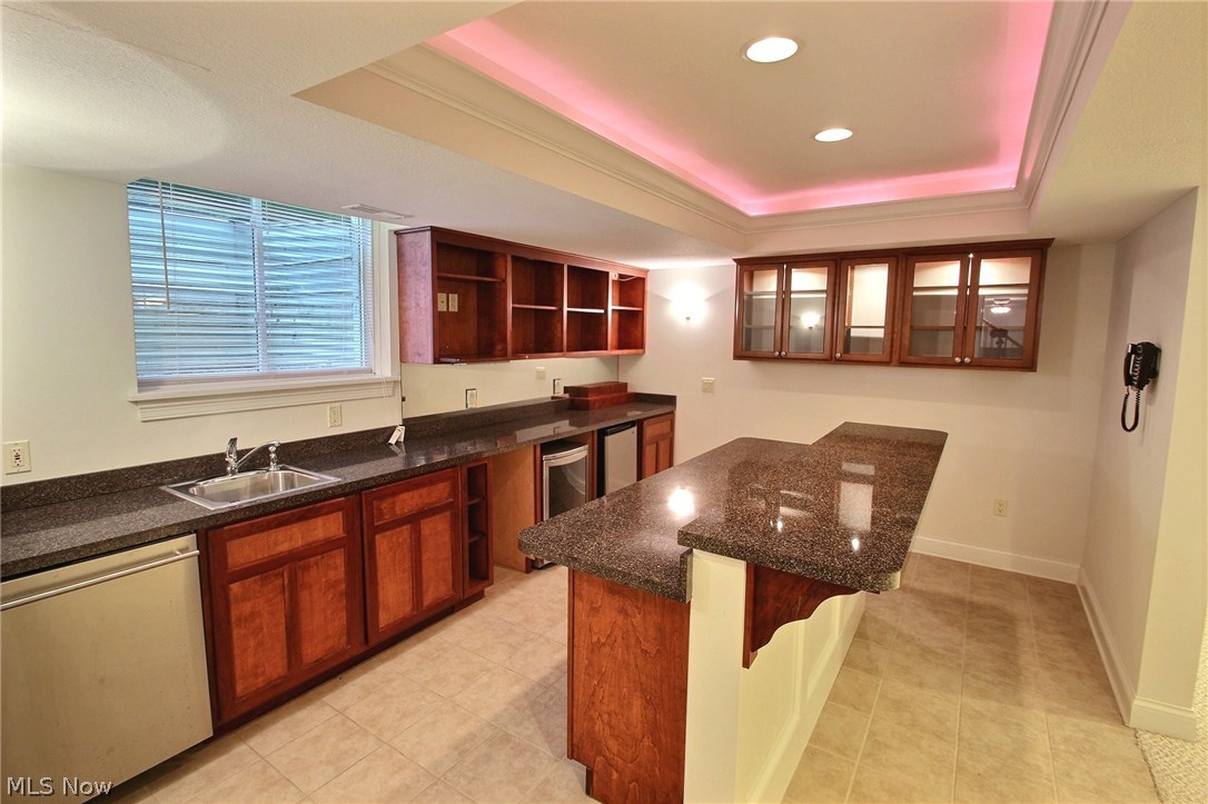 Sussex Court - Residential Lease