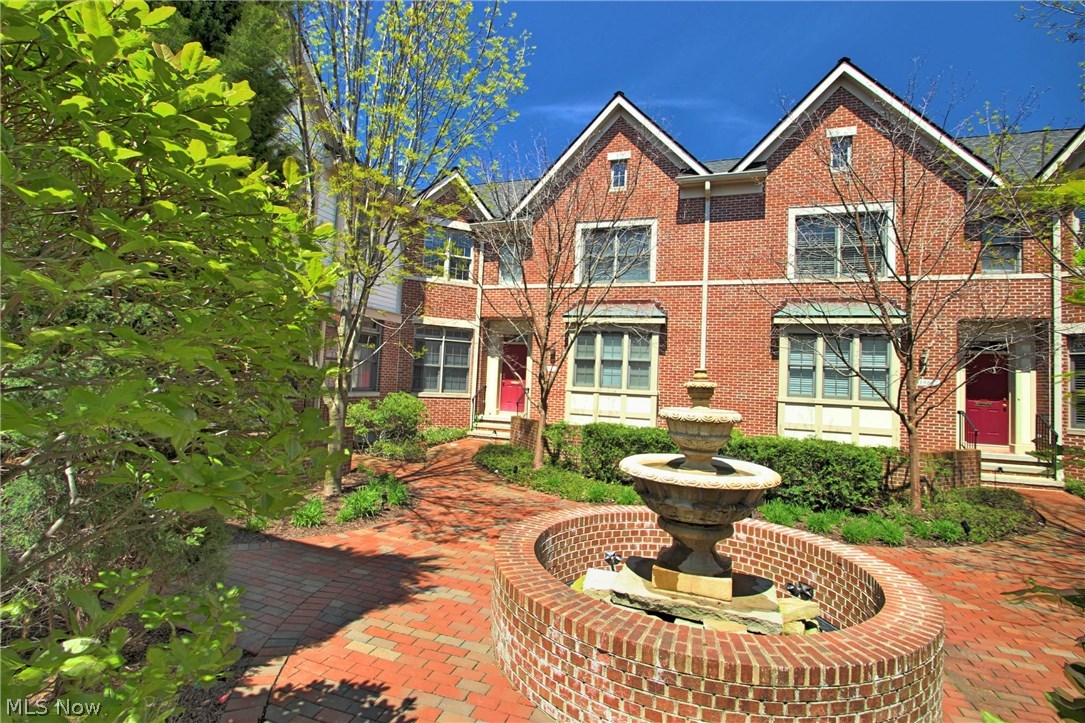 Sussex Court - Residential Lease