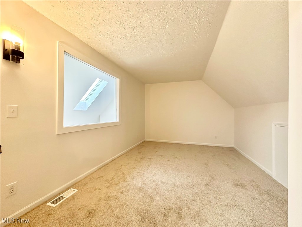 910 Bristol Lane, Streetsboro, Ohio image 16